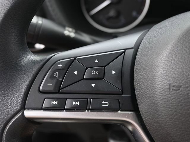Used 2025 Nissan Sentra SV FWD image 15