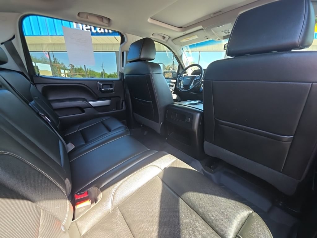 Used 2018 Chevrolet Silverado 2500 LTZ w/ Midnight Edition AWD/4WD image 17