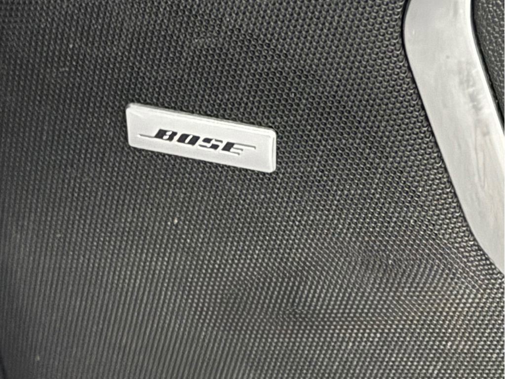 Used 2022 Chevrolet Suburban LT image 18