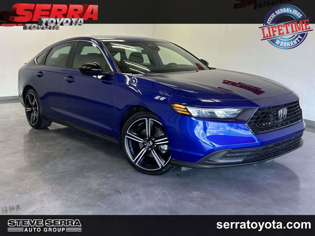 Used 2024 Honda Accord Sport image 1
