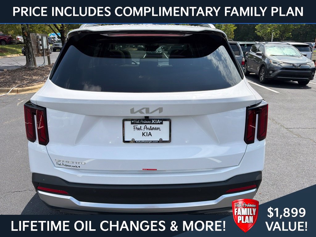New 2026 Kia Sorento S w/ S Panoramic Sunroof Package FWD image 5