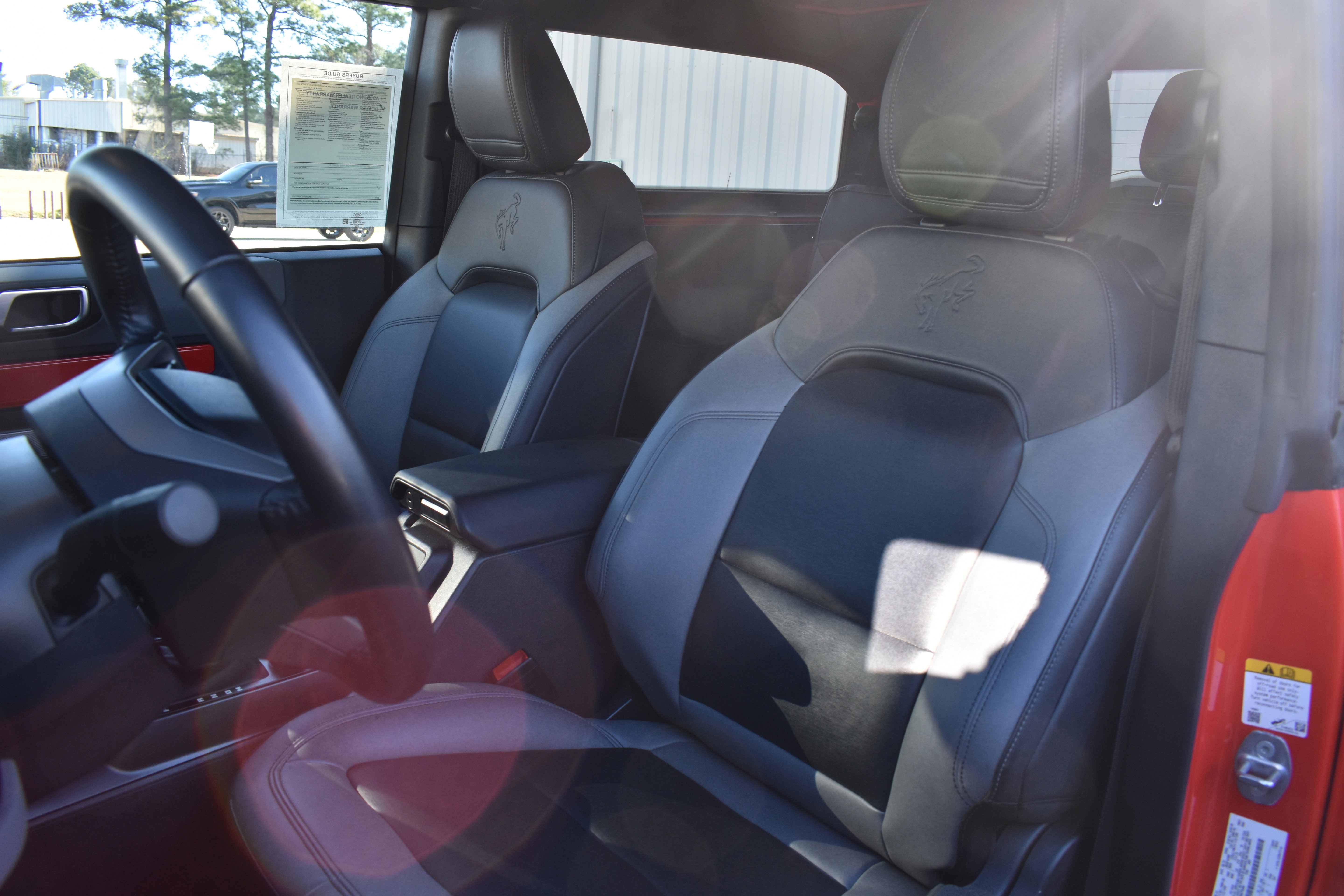 Used 2023 Ford Bronco Black Diamond image 28