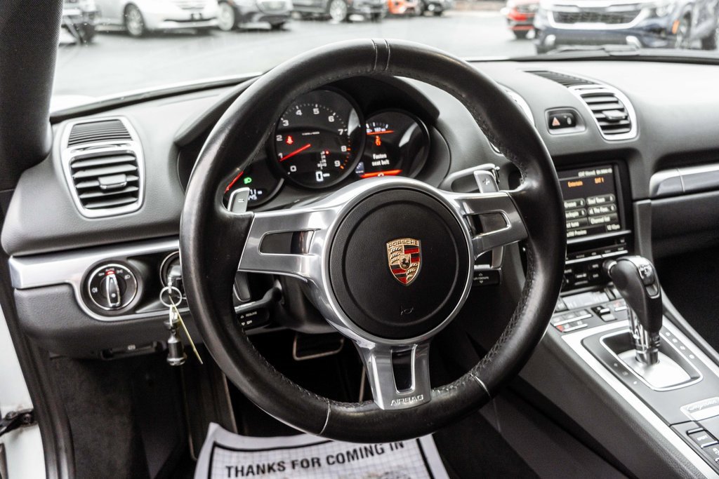 Used 2015 Porsche Cayman image 8