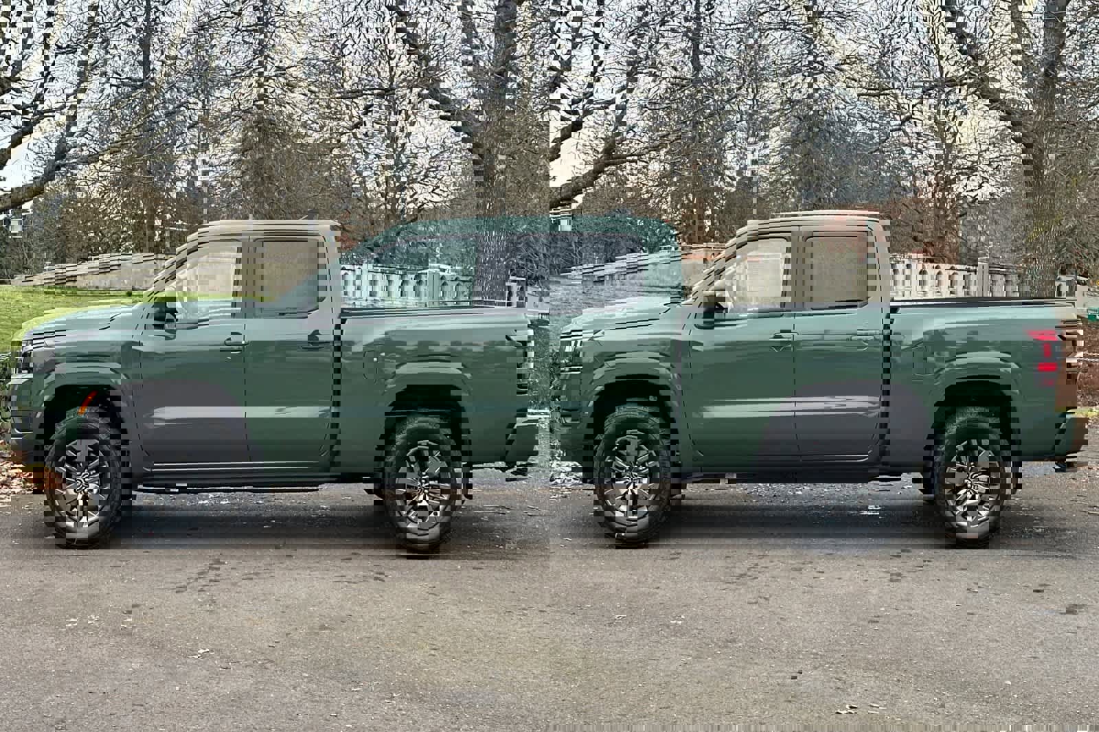 New 2026 Nissan Frontier SV w/ Tow Package image 5