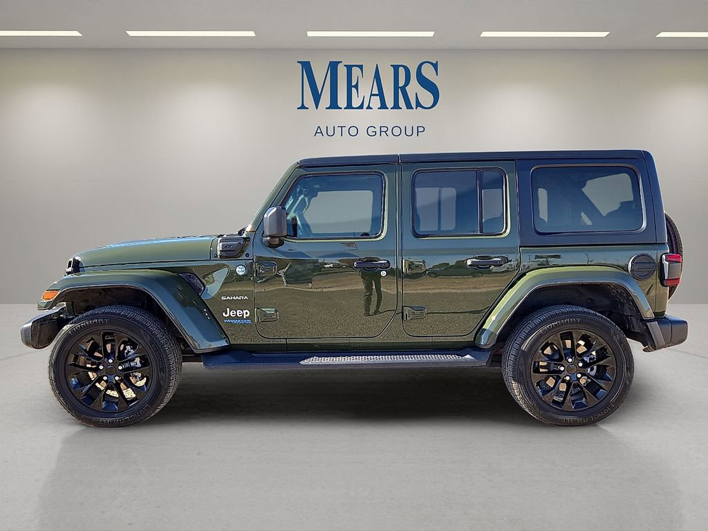 Used 2021 Jeep Wrangler Unlimited Sahara image 2