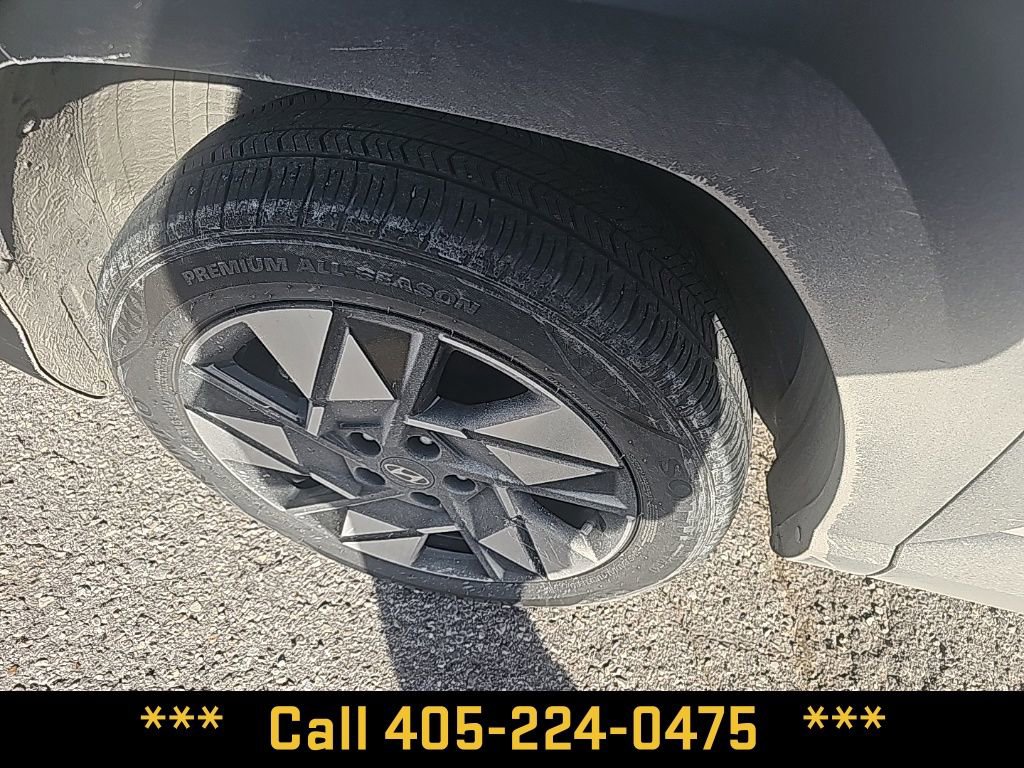 Used 2025 Hyundai Kona SEL image 22