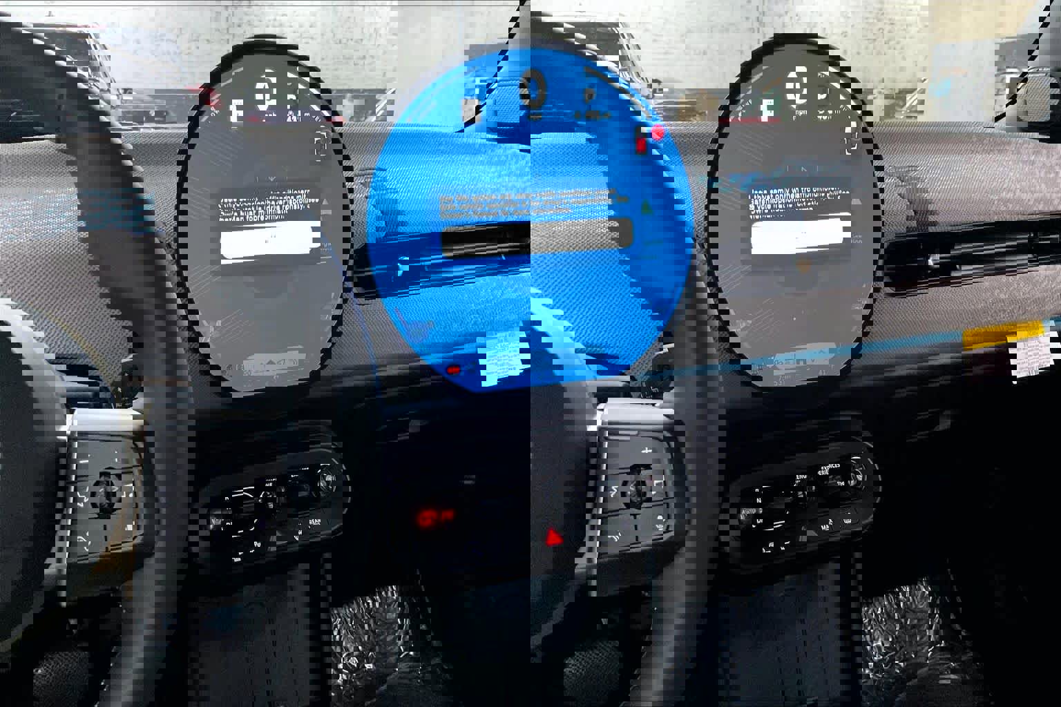 Certified 2025 MINI Cooper S image 9