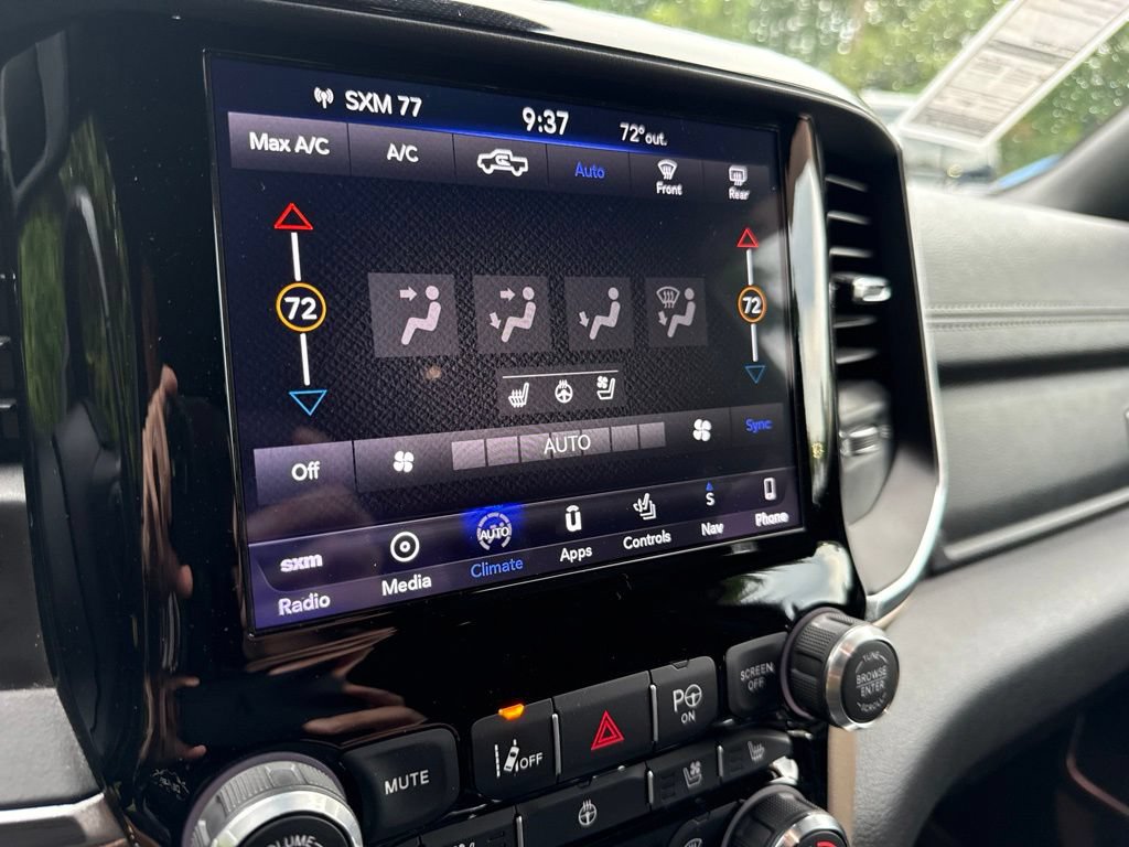 Used 2019 RAM 1500 Laramie AWD/4WD image 29