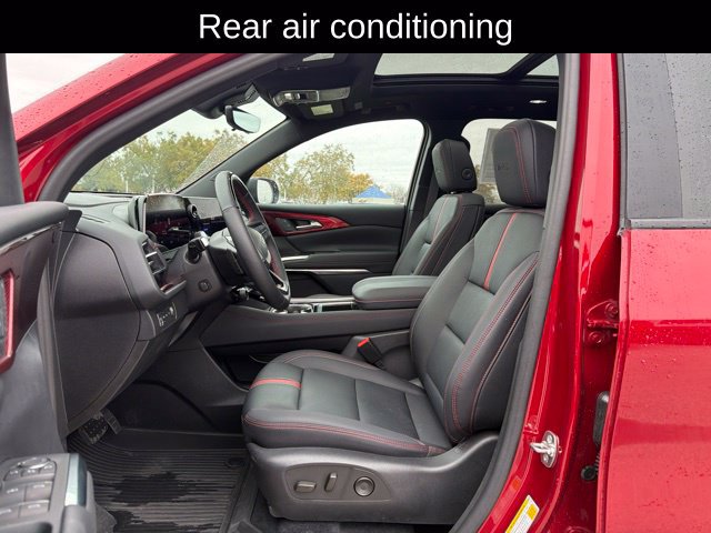Used 2024 Chevrolet Traverse RS AWD/4WD image 8
