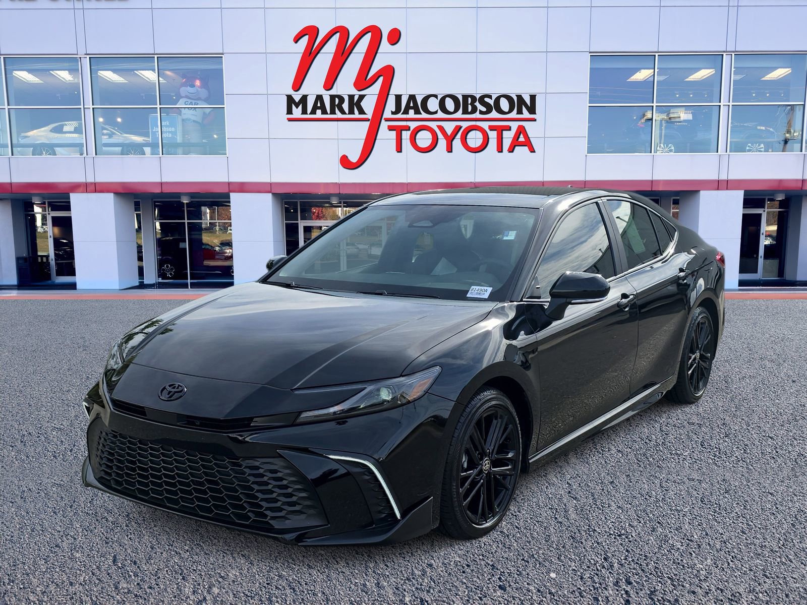 Used 2025 Toyota Camry SE