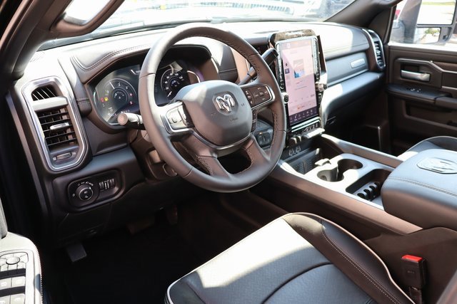 Used 2025 RAM 2500 Laramie image 15