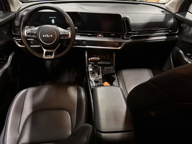 Used 2023 Kia Sportage EX AWD/4WD image 19