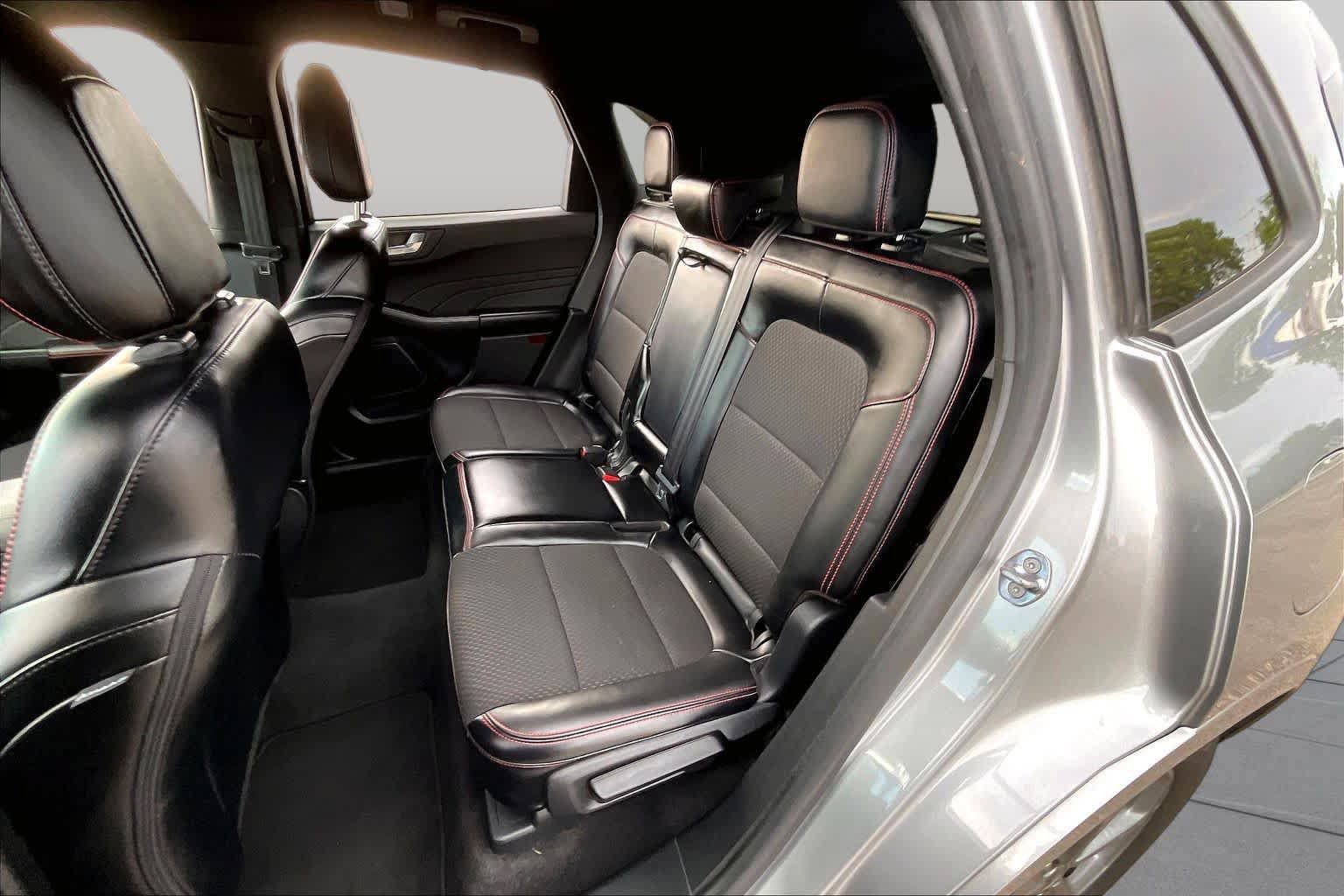 Used 2024 Ford Escape ST-Line FWD image 20