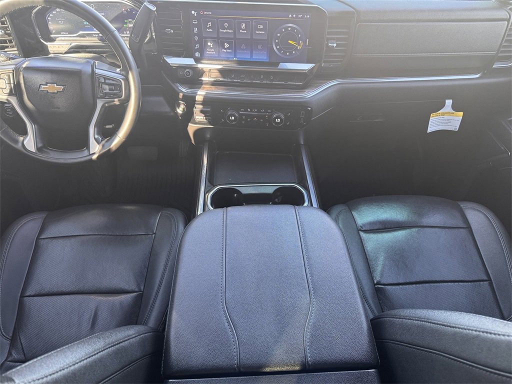 Used 2024 Chevrolet Silverado 2500 LT image 26