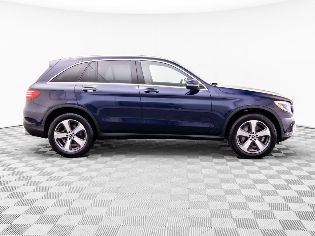 Used 2019 Mercedes-Benz GLC 300 4MATIC image 8