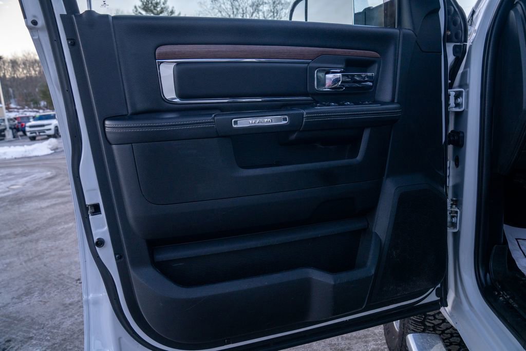 Used 2018 RAM 2500 Laramie w/ Convenience Group image 20