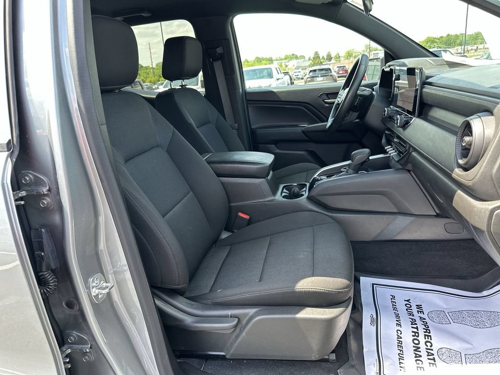 Used 2024 Chevrolet Colorado Trail Boss w/ Advanced Trailering Package AWD/4WD image 30