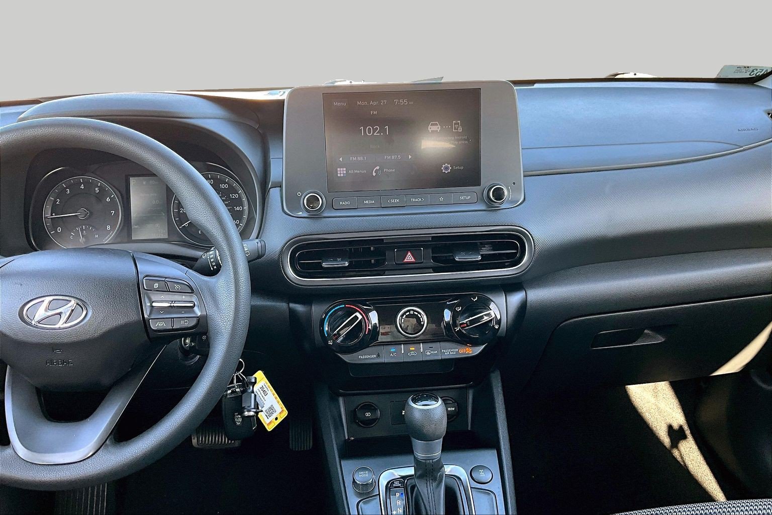 Used 2022 Hyundai Kona SE AWD/4WD image 6