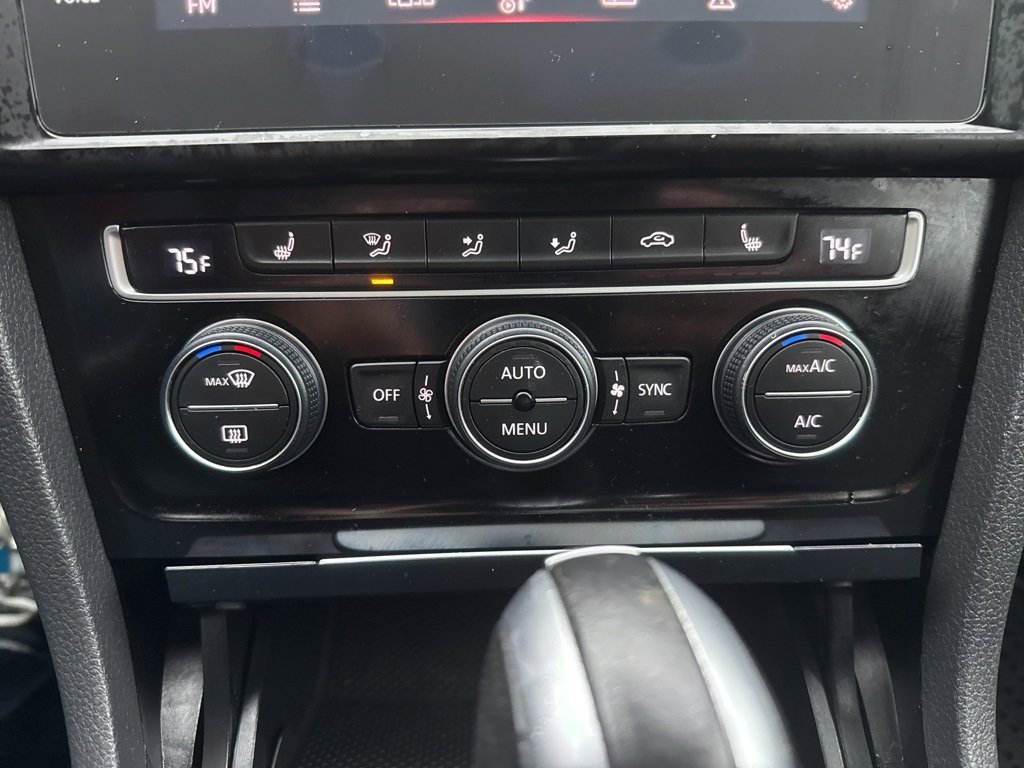 Used 2021 Volkswagen GTI Autobahn image 36