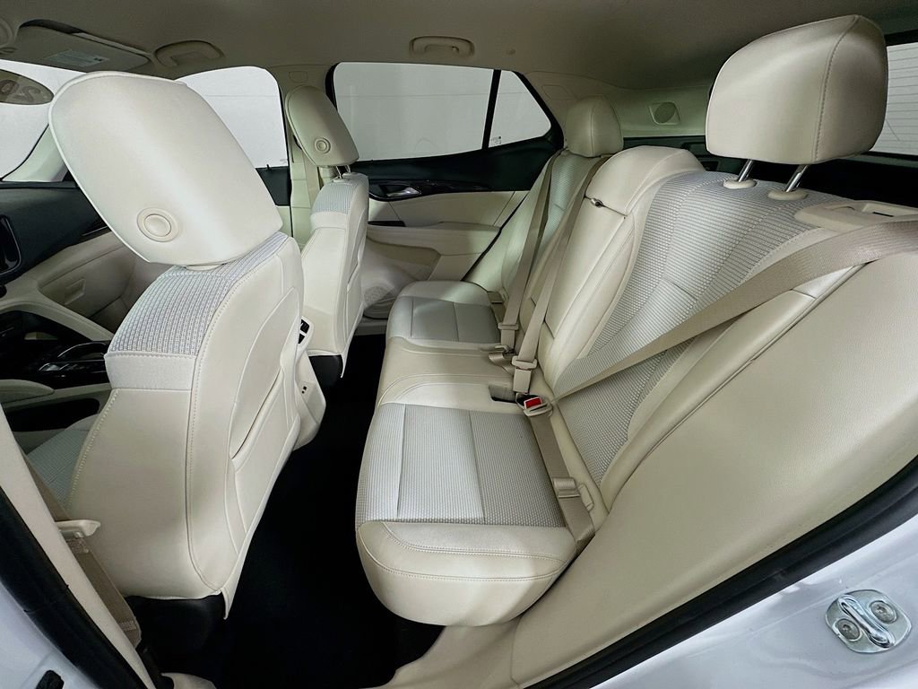 Used 2023 Buick Envision Preferred image 31