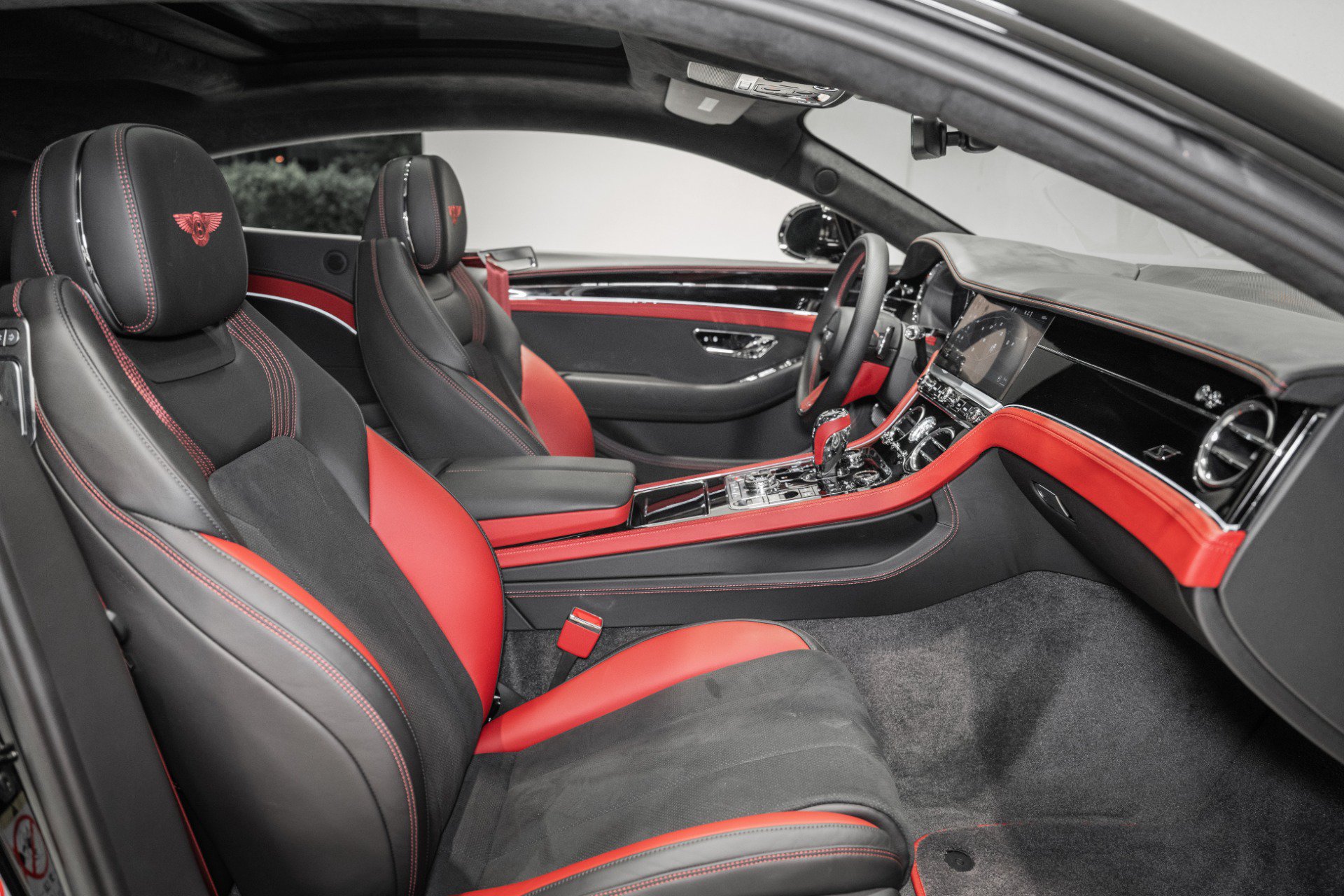 Certified 2023 Bentley Continental GT S AWD/4WD image 4