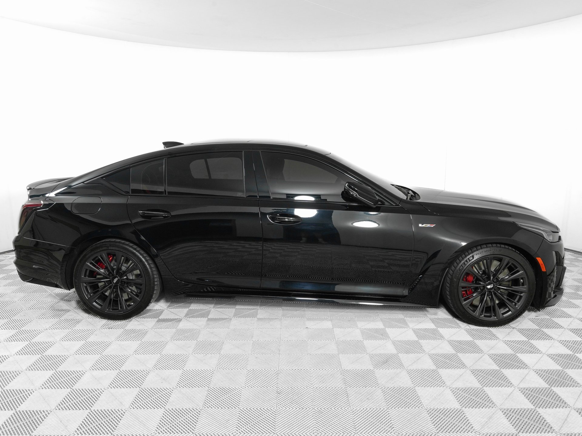 Used 2023 Cadillac CT5 V Blackwing w/ Driver Assist Package image 4