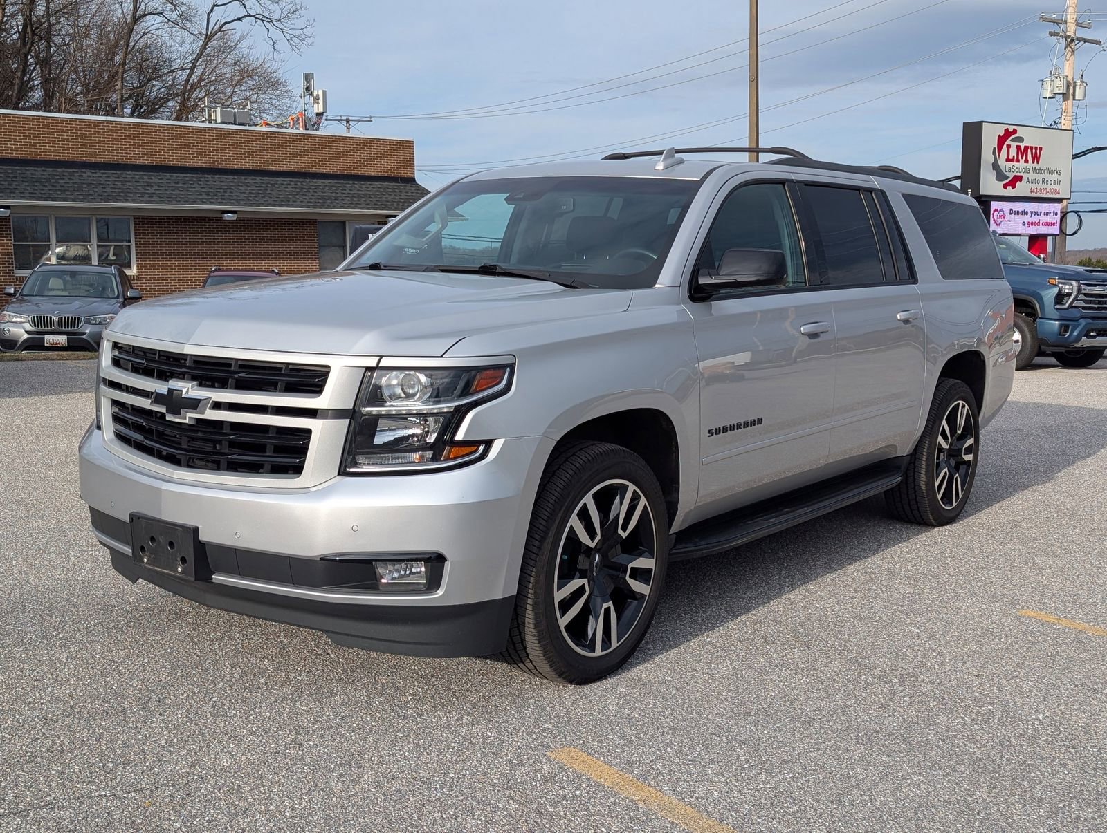 Used 2019 Chevrolet Suburban Premier image 4