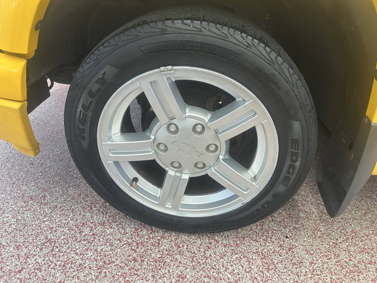 Used 2004 Chevrolet Colorado LS RWD image 21