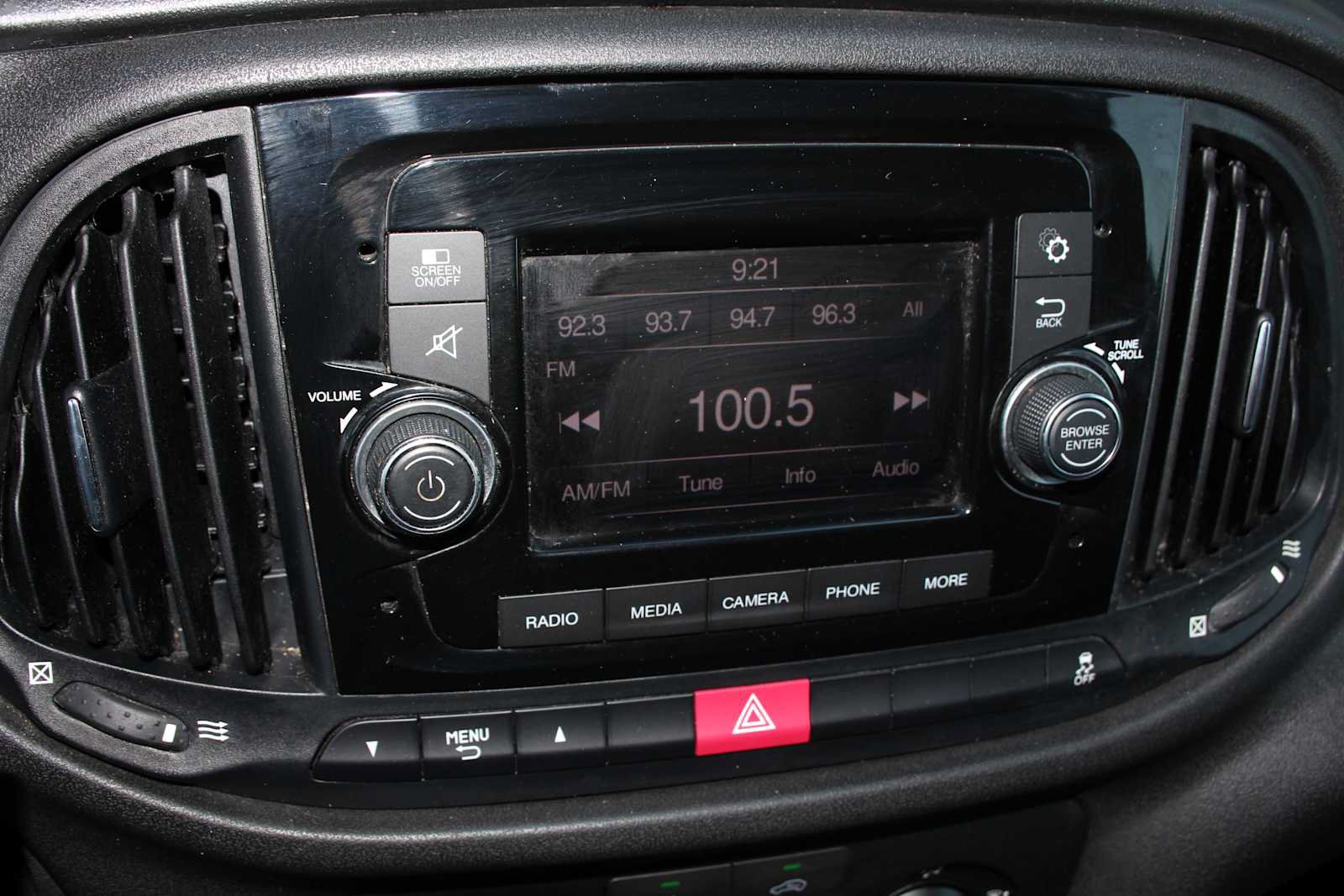 Used 2021 RAM ProMaster City Tradesman FWD image 26