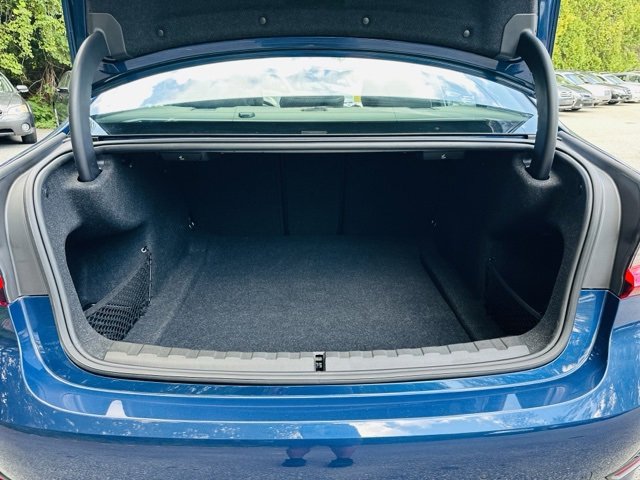 Used 2022 BMW 330i xDrive Sedan w/ Driving Assistance Package image 23