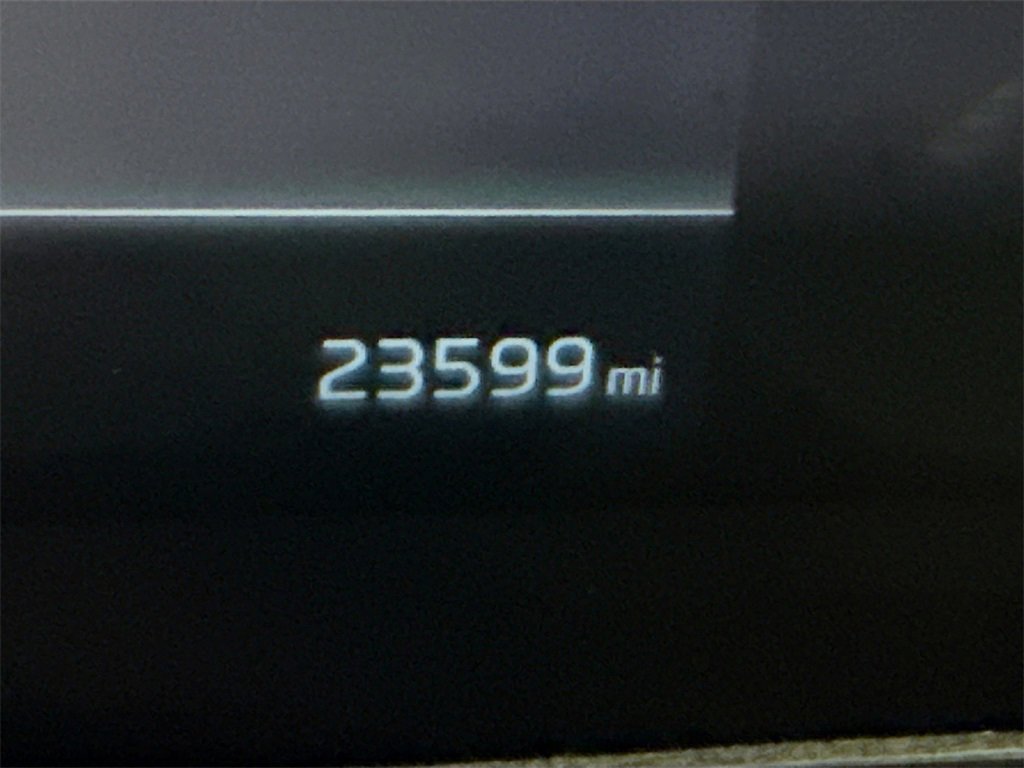 Used 2023 Kia Telluride EX X-Line image 4