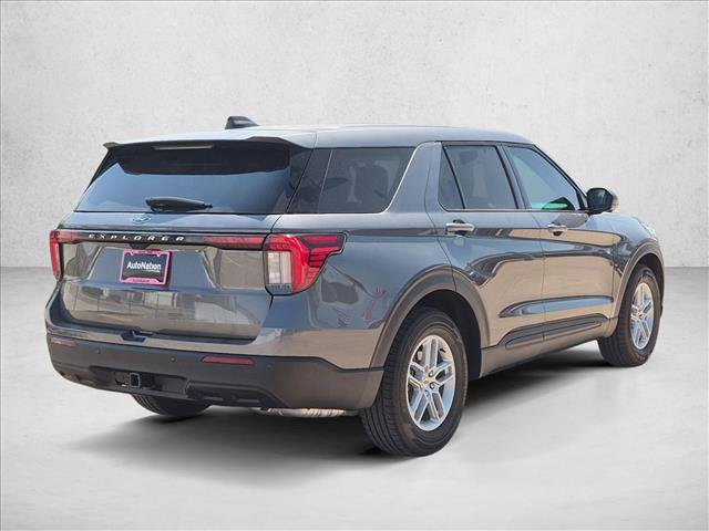New 2026 Ford Explorer Active RWD image 2