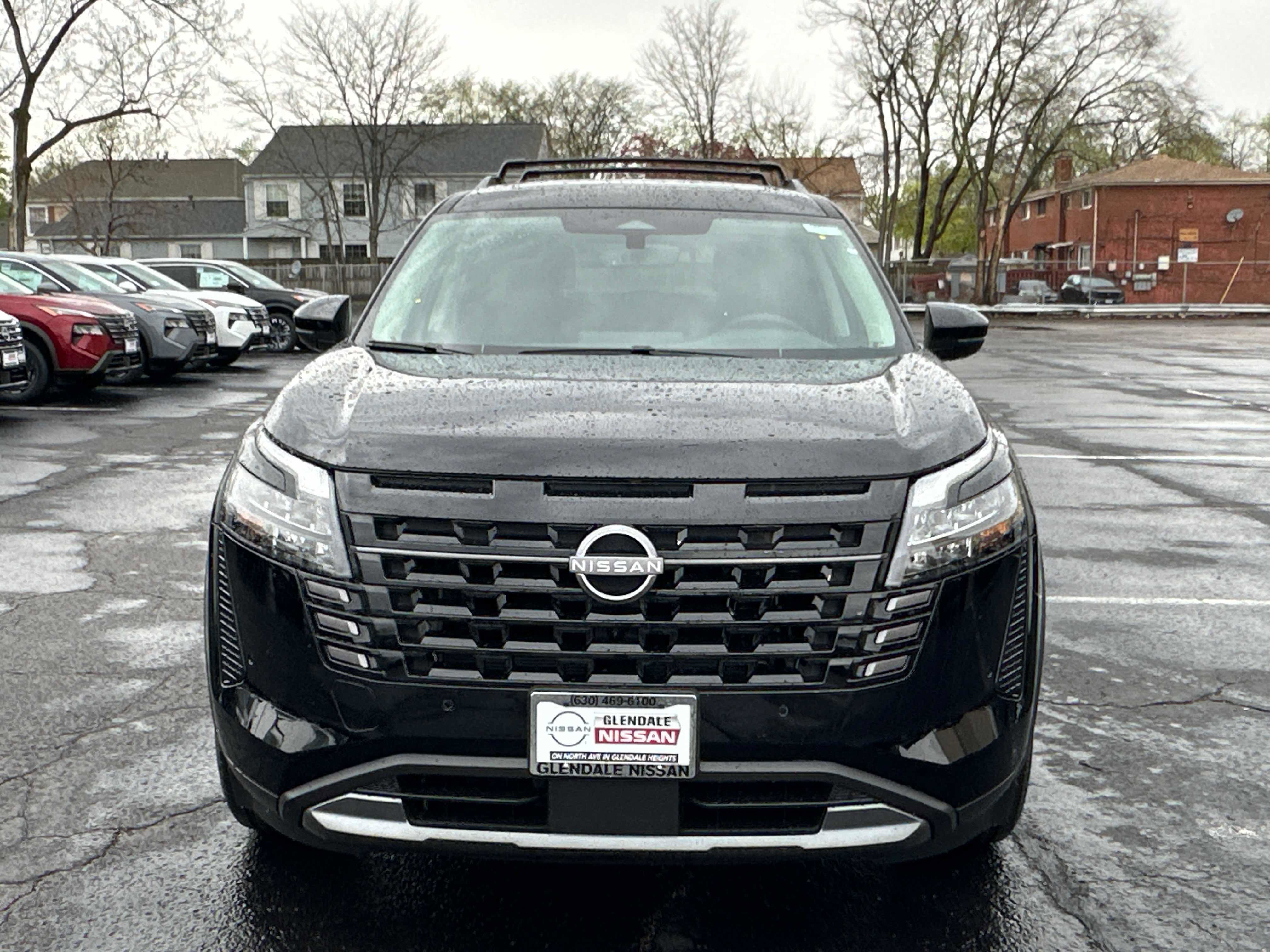 New 2026 Nissan Pathfinder SL w/ SL Premium Package AWD/4WD image 2