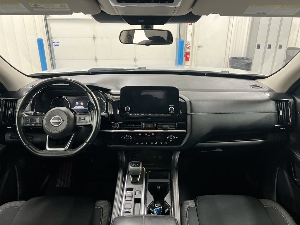 Used 2023 Nissan Pathfinder SV FWD image 10