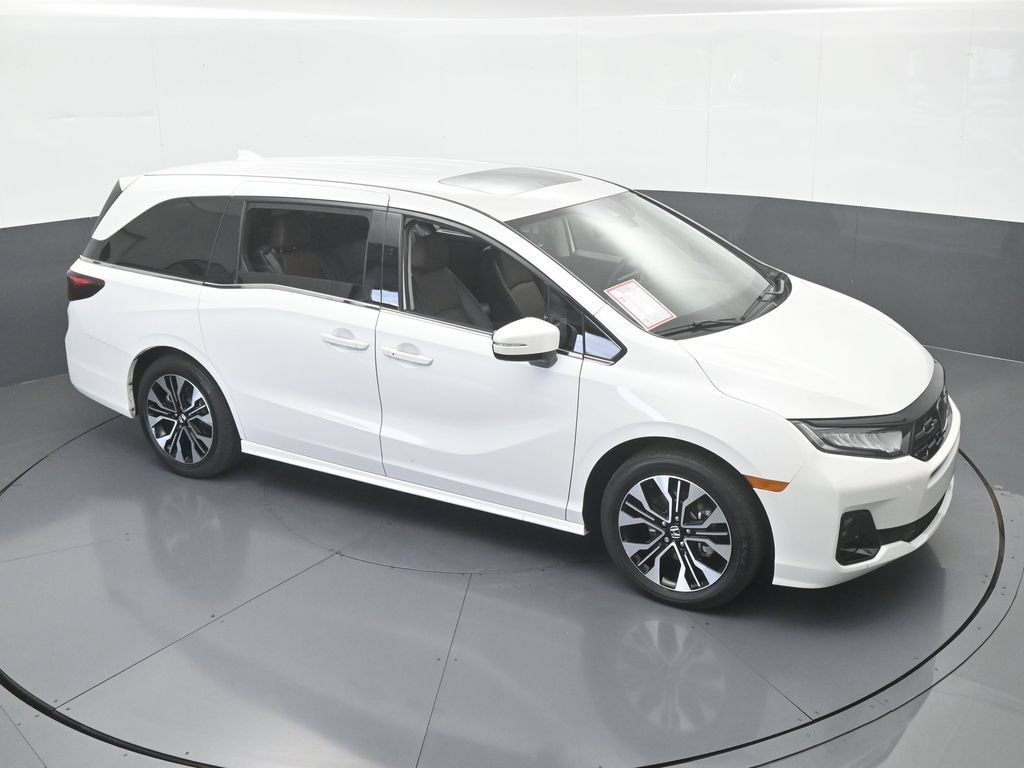 Used 2025 Honda Odyssey Elite image 61