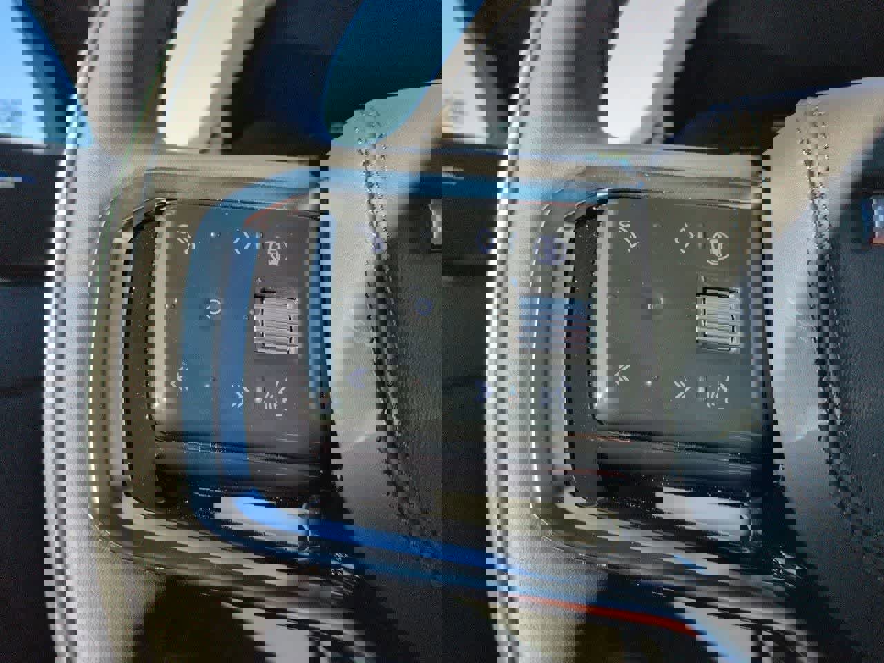 New 2026 Land Rover Range Rover Sport SE AWD/4WD image 25