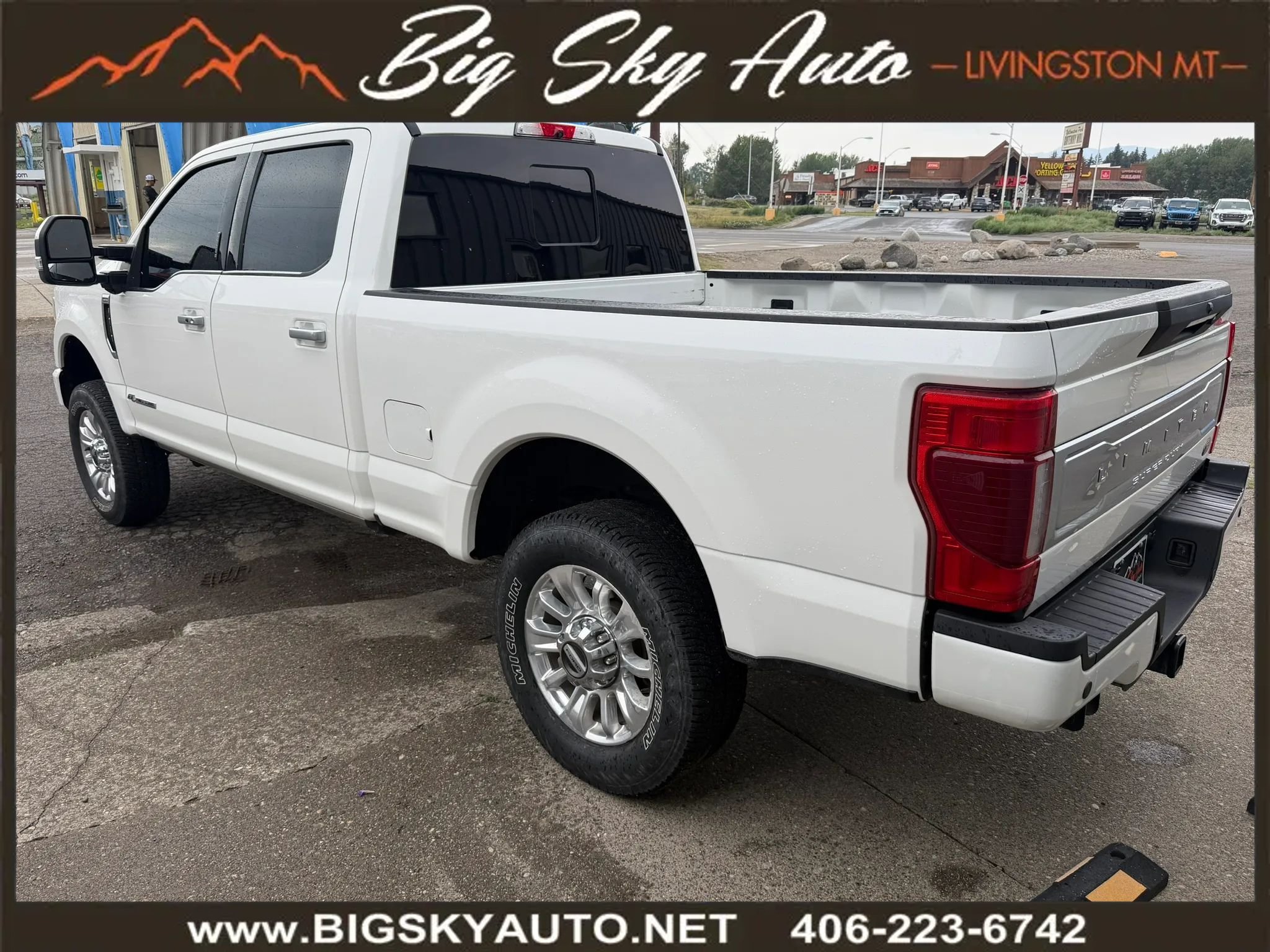 Used 2022 Ford F350 Limited w/ FX4 Off-Road Package AWD/4WD image 7