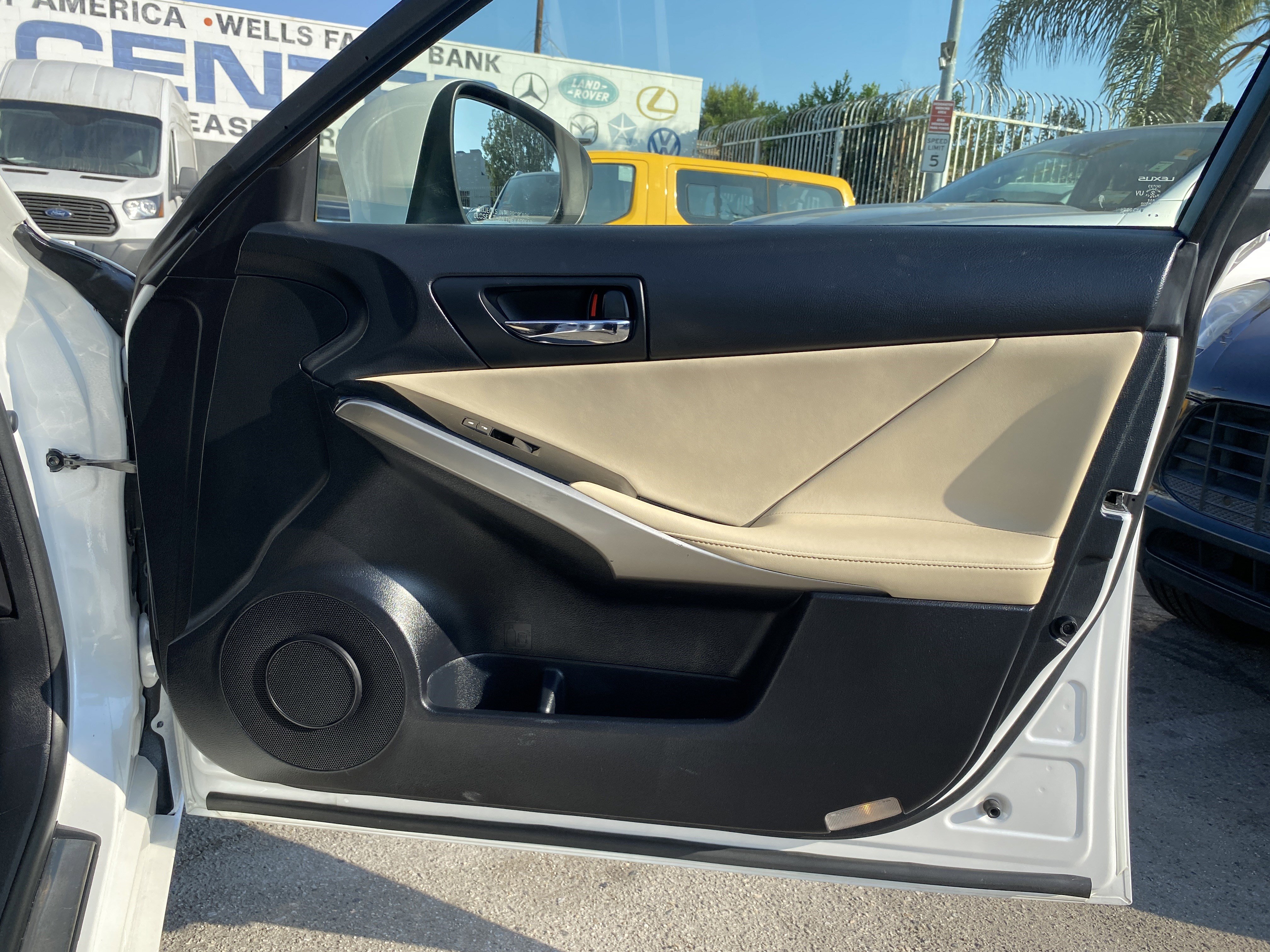 Used 2016 Lexus IS 200t image 22