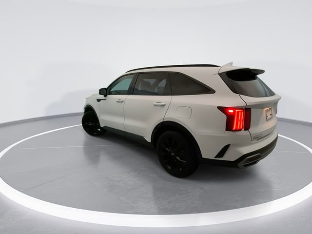 Used 2023 Kia Sorento SX FWD image 4