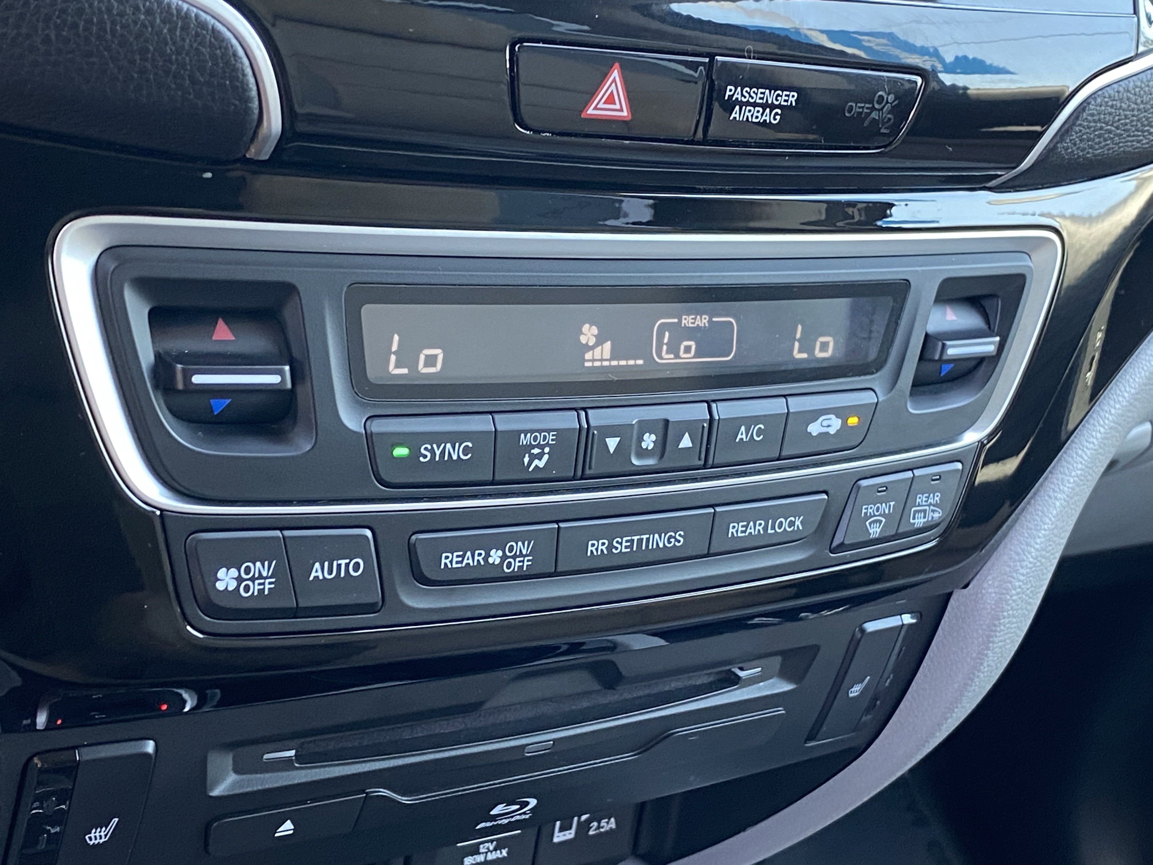 Used 2021 Honda Pilot Touring image 22