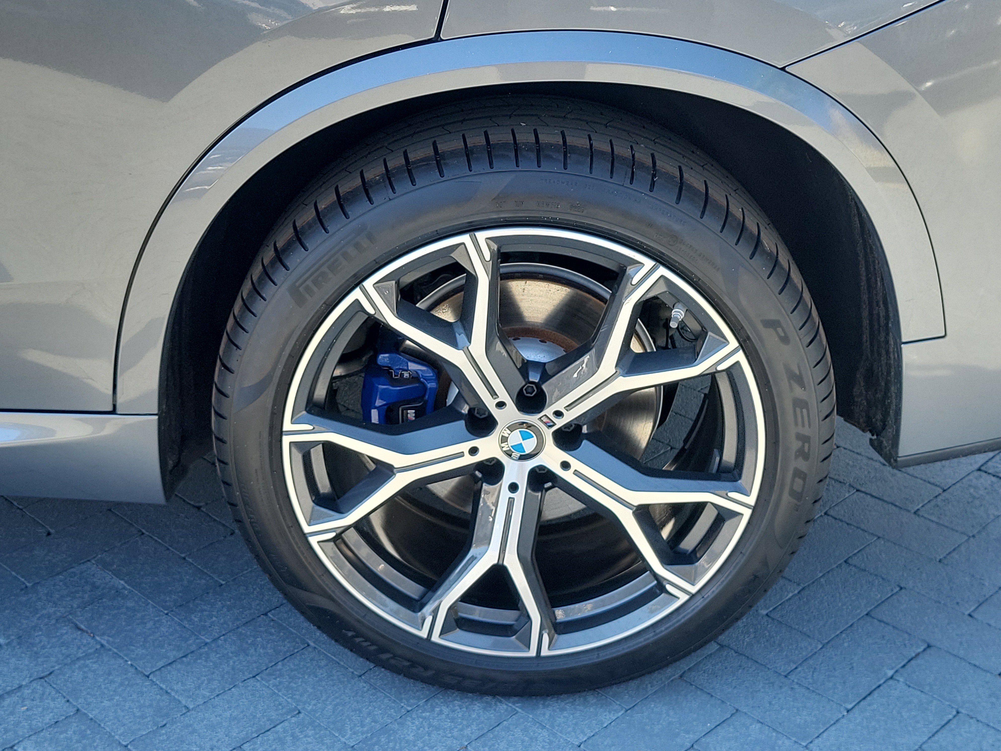 Certified 2024 BMW X5 sDrive40i w/ M Sport Package image 11