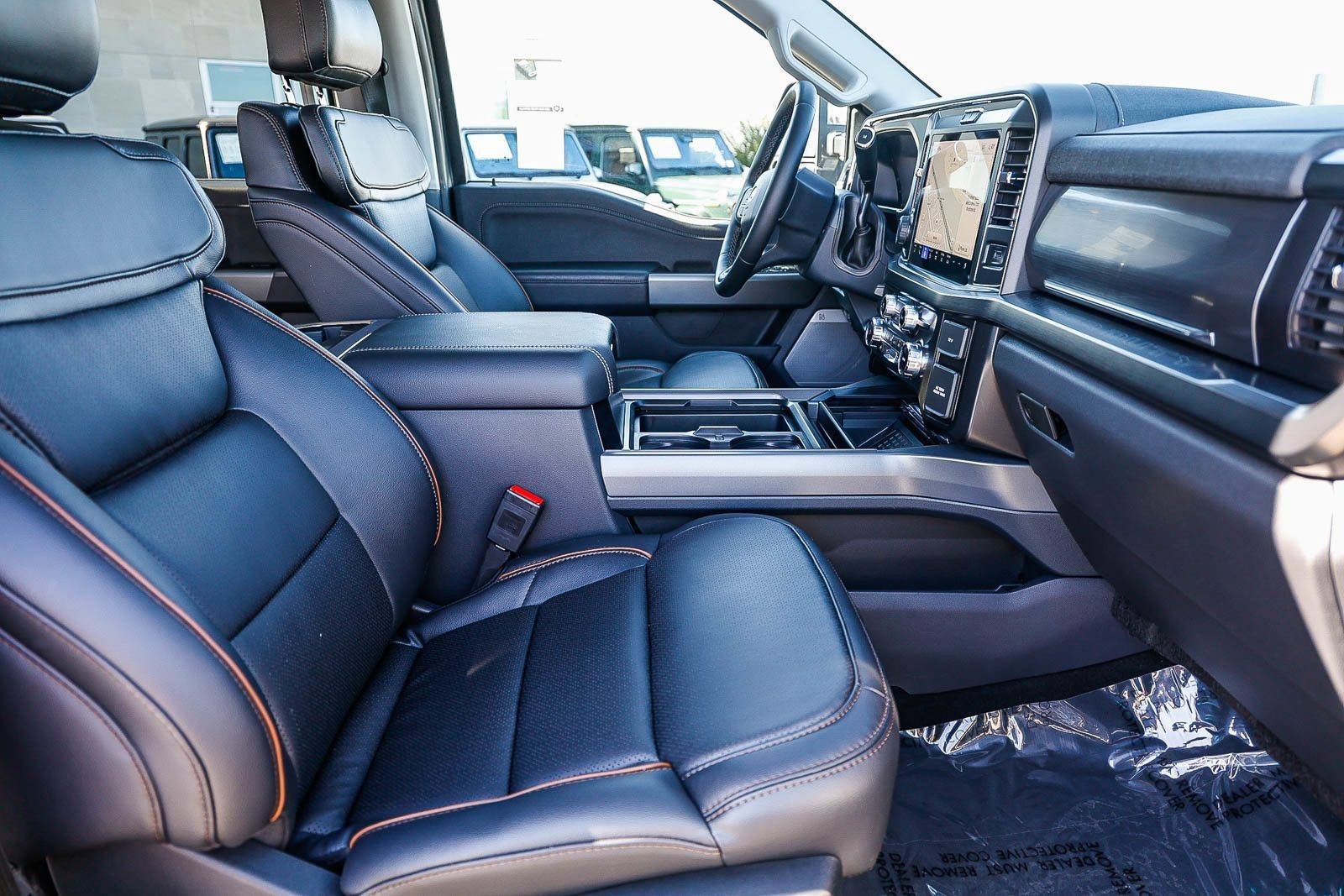 Used 2026 Ford F350 Lariat w/ Lariat Ultimate Package AWD/4WD image 17