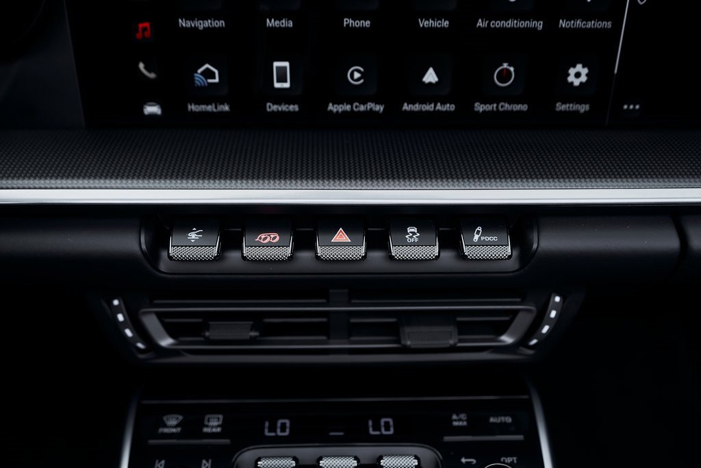 Used 2025 Porsche 911 Turbo S w/ 911 Turbo Sportdesign Package image 55