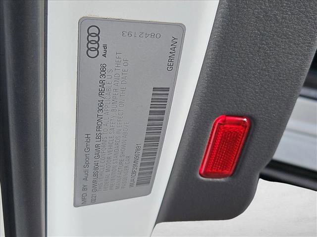 Used 2021 Audi RS 6 w/ Carbon Optic Package image 24