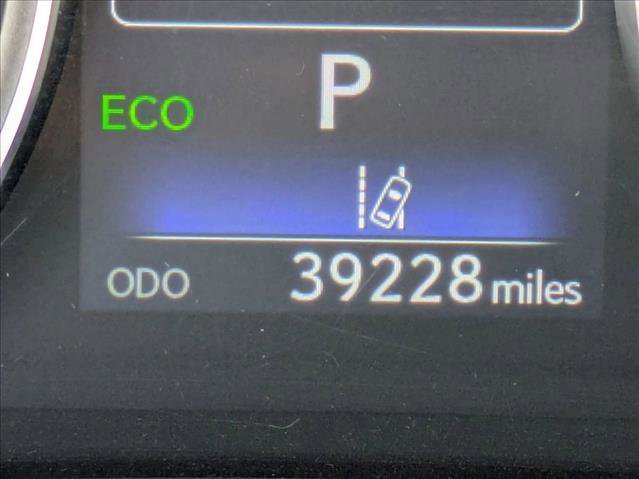 Used 2017 Lexus IS 200t w/ Navigation System Package image 12