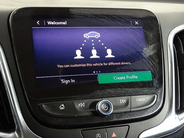 Used 2022 Chevrolet Equinox Premier w/ LPO, Floor Liner Package image 37