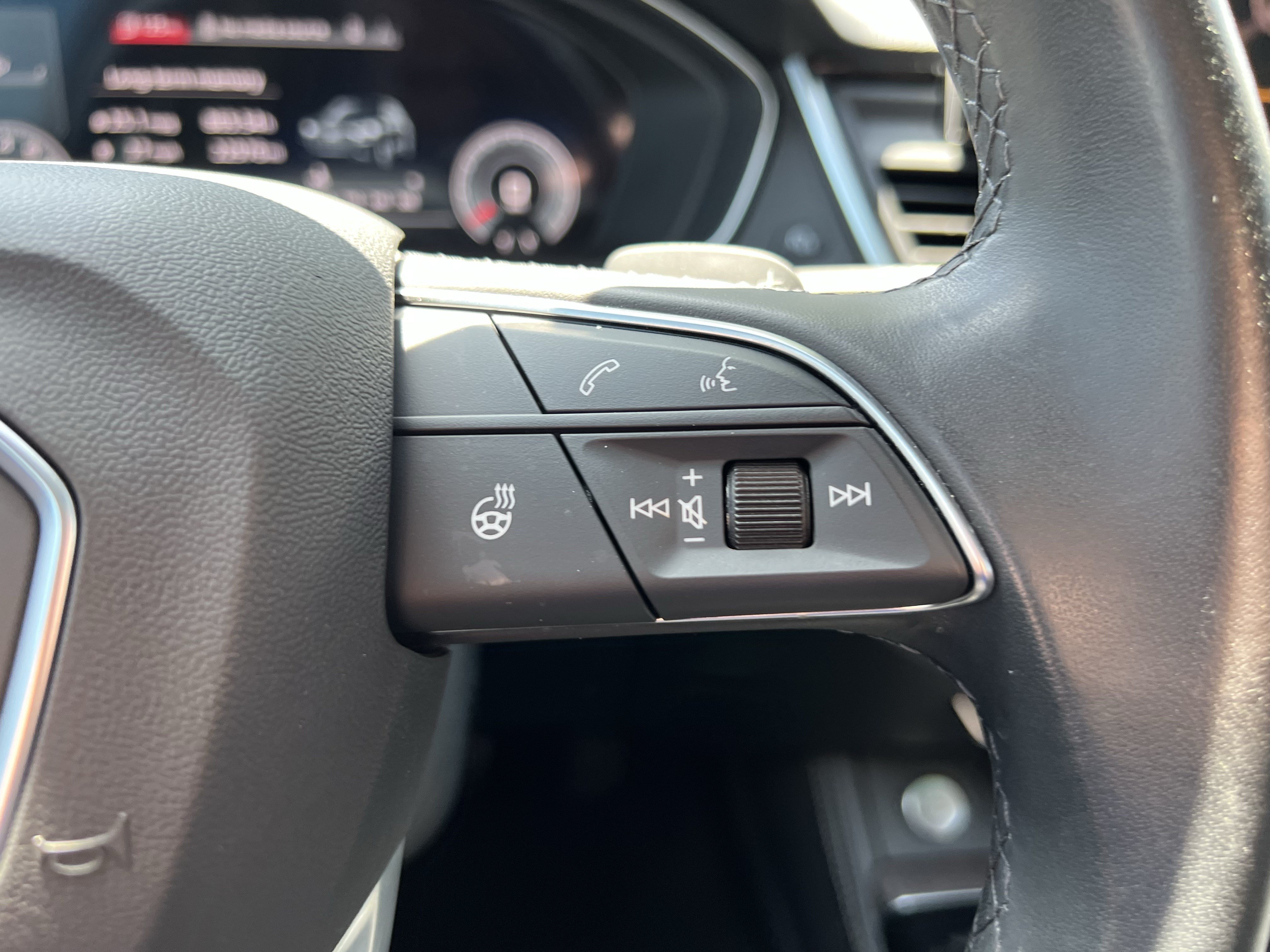 Certified 2023 Audi Q5 2.0T Premium Plus w/ Premium Plus Package AWD/4WD image 19