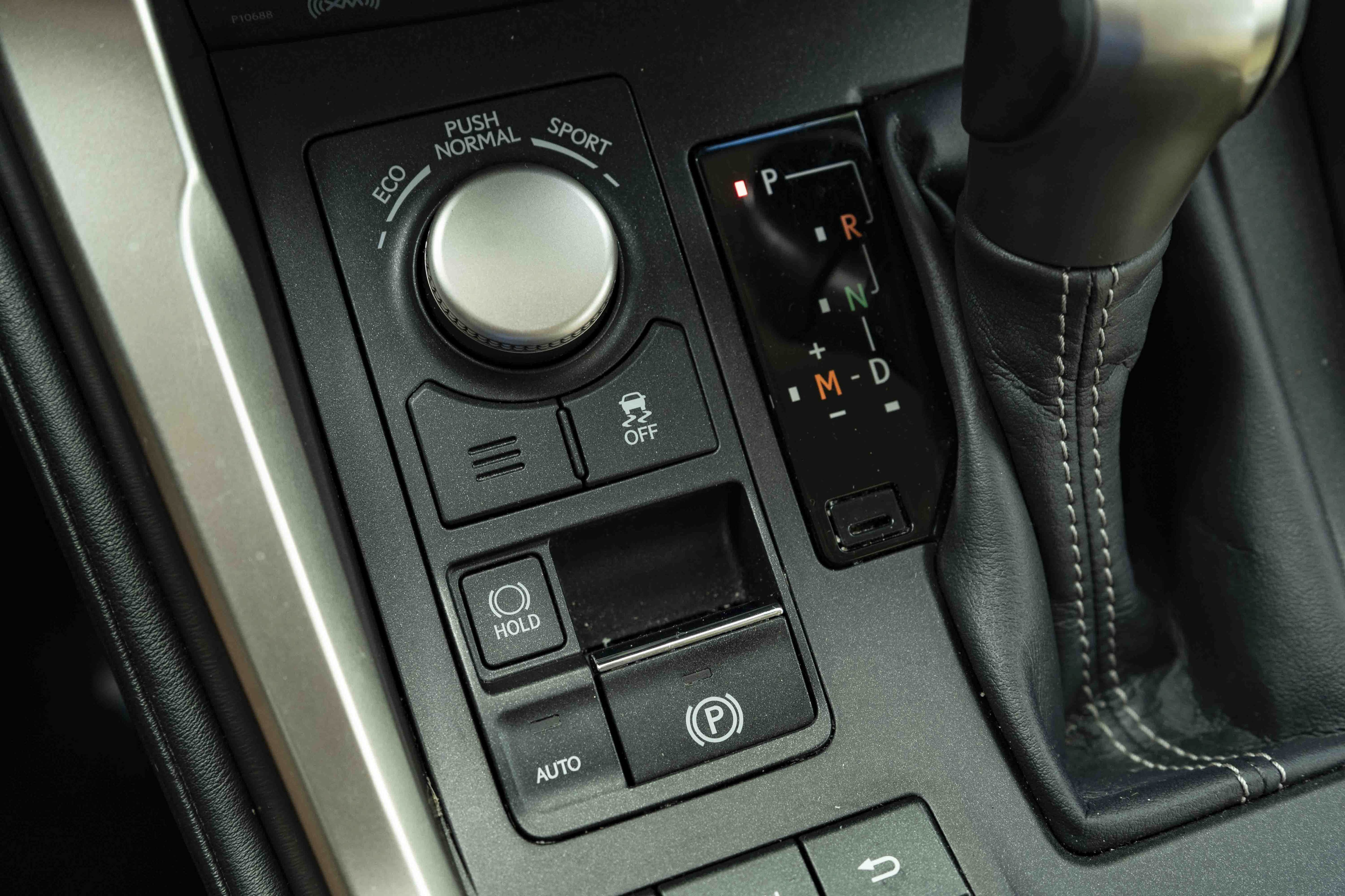 Used 2016 Lexus NX 200t FWD w/ Premium Package image 28