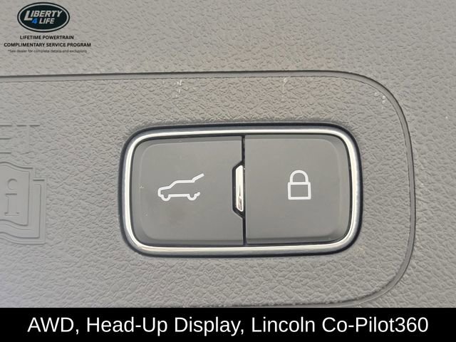 Used 2025 Lincoln Aviator Reserve w/ Jet Appearance Package AWD/4WD image 17