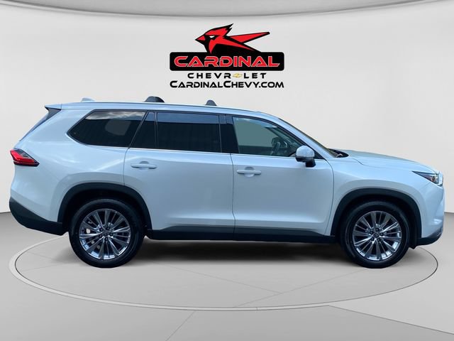 Used 2024 Toyota Grand Highlander AWD image 2